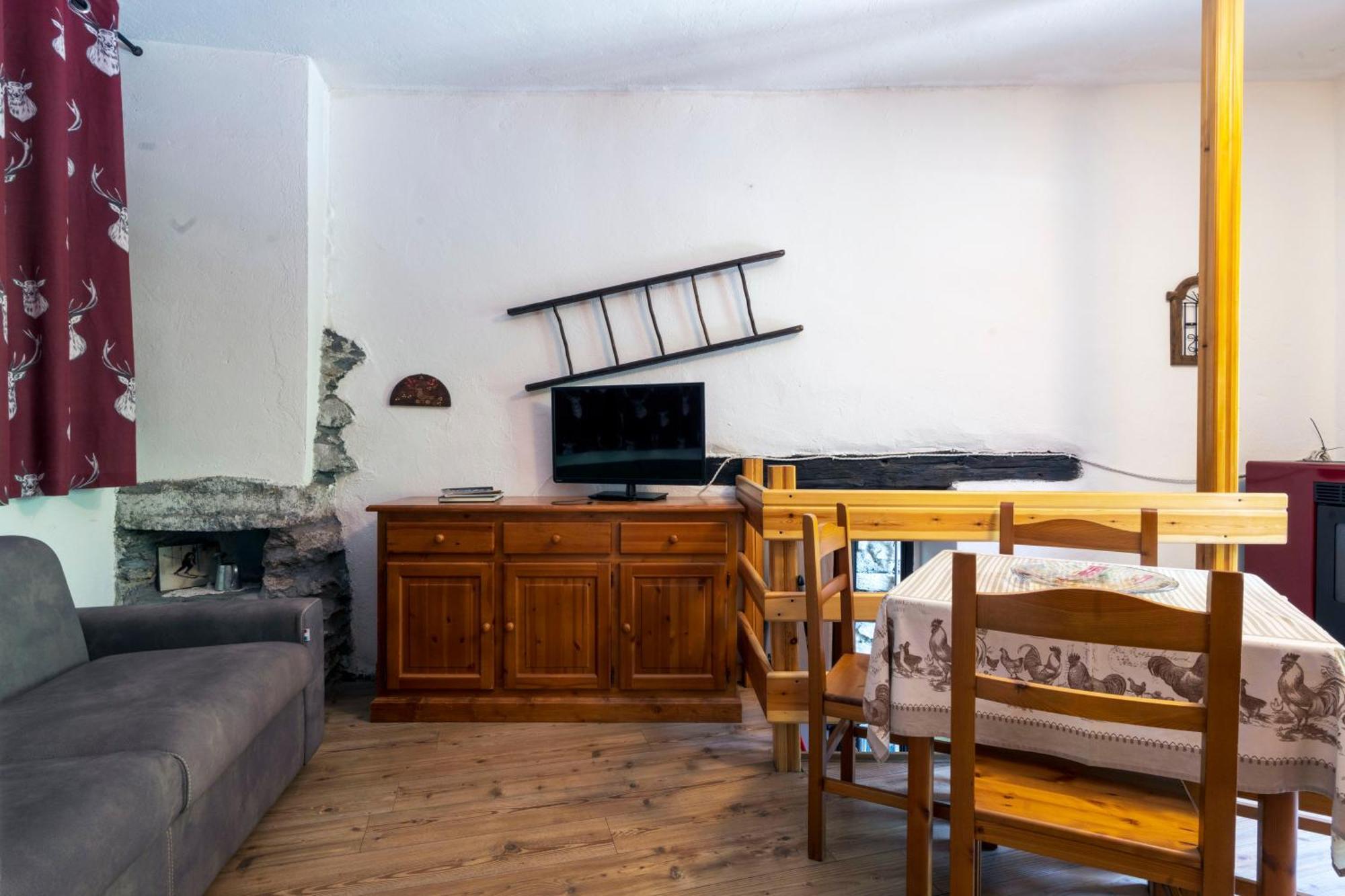 Residence Covalou Antey-Saint-André Екстериор снимка